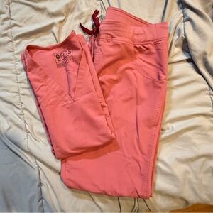 Figs Women's Quartz Casma Scrub Top size L and Kade Cargo Scub Pants size L